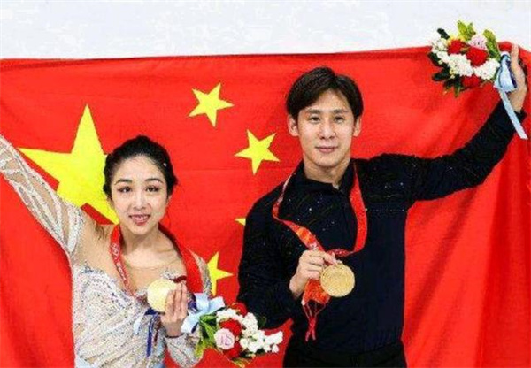 花樣滑冰服的顏色品控，選用分光測色儀！