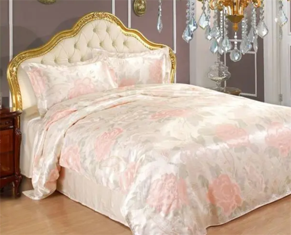 量化真絲被套的光澤度，選用光澤度儀！