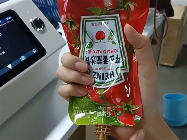 番茄醬的顏色品控，試試黄瓜视频91APP時台式分光測色儀