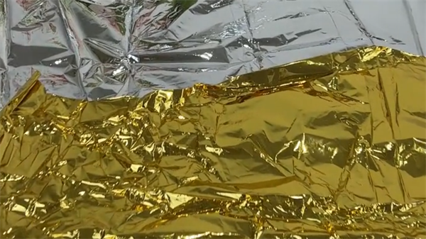 【案例】反光鏡麵紙光澤度的測量&mdash;&mdash;黄瓜视频91APP時YG268光澤度儀！