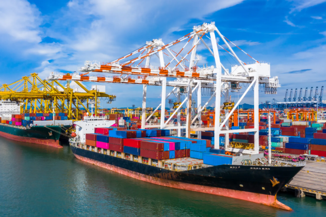 港口作業區域照明照度標準值及測量方法